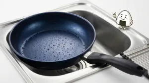 【生活改善】排水口掃除は「週1回」で十分！ズボラ料理男子が清潔なキッチンを保つ秘策